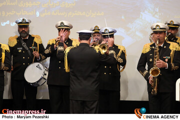 رونمایی از مستند عمق میدان 7 دی 1404