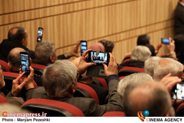 رونمایی از مستند عمق میدان 7 دی 1404