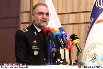 رونمایی از مستند عمق میدان 7 دی 1404؛ امیر دریادار بمانی