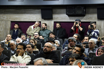 شب برنامه ریزان و دستیاران کارگردان 8 دی 1404