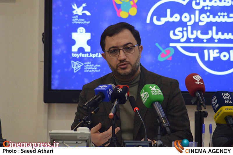 علامتی: حوزه اسباببازی، بازی و سرگرمی نیازمند نگاهی فرابخشی است/ باید فرهنگ استفاده از بازی و سرگرمی ایرانی را گسترش دهیم علامتی: حوزه اسباببازی، بازی و سرگرمی نیازمند نگاهی فرابخشی است/ باید فرهنگ استفاده از بازی و سرگرمی ایرانی را گسترش دهیم