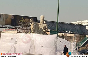 مجسمه «شکست والرین» بالاخره در اتوبان لشگری «ورودی فرودگاه مهرآباد» جایابی شد