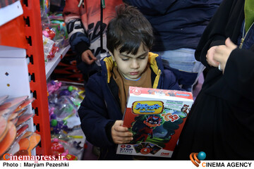 نمایشگاه اسباب بازی 27 دی 1404