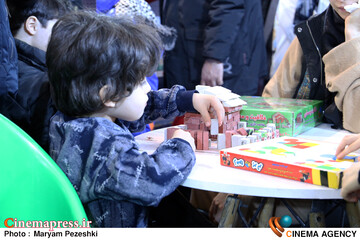 نمایشگاه اسباب بازی 27 دی 1404