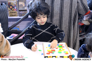 نمایشگاه اسباب بازی 27 دی 1404