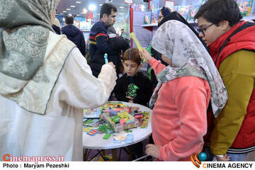 نمایشگاه اسباب بازی 27 دی 1404