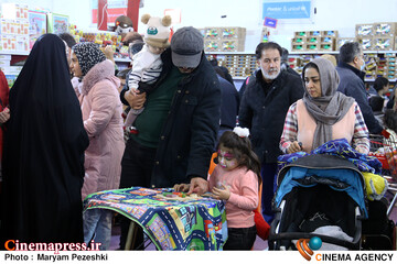 نمایشگاه اسباب بازی 27 دی 1404