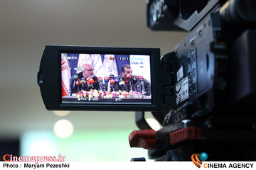 نشست خبری 44 امین جشنواره بین المللی تئاتر فجر30 دی 1404