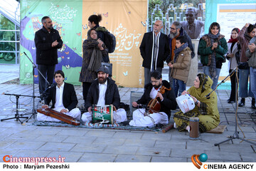 سومین روز جشنواره تئاتر فجر 4 بهمن 1404