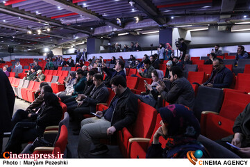 معتمدی: «دختر پری‌خانوم» جهانی بین رویا و واقعیت دارد/ با کمال ناباوری این فیلم در جلسه پیچینگ فارابی مورد توجه قرار گرفت