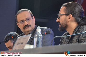 نشست خبری حاشیه