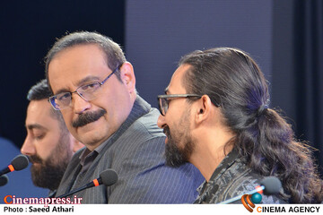 نشست خبری حاشیه