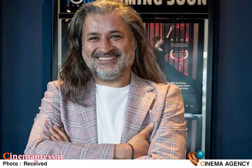 داری از کشته شدن مردم سو استفاده می‌کنی!!