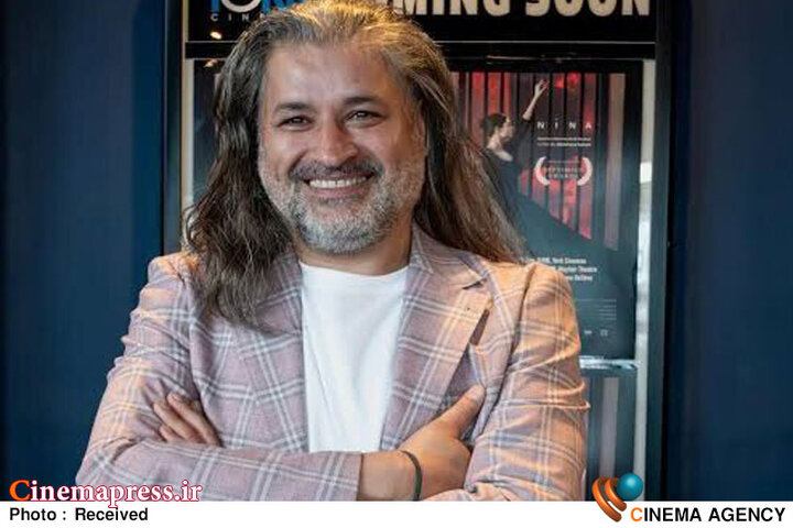 داری از کشته شدن مردم سو استفاده می‌کنی!!