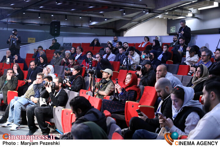 امیرحسین ثقفی: چیزی به نام ذات دین نداریم، مولانا و داعش دین دارند/ از زاویه فیلم و سینما باید به داستان ابراهیم(ع) و اسماعیل نگاه کرد/ سینما امری عینی نیست