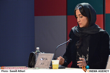 نشست خبری <a href='https://sayeb.ir/tag/%d9%81%db%8c%d9%84%d9%85-%d8%b3%db%8c%d9%86%d9%85%d8%a7%db%8c%db%8c-%d8%ac%d8%a7%d9%86%d8%b4%db%8c%d9%86'></div>فیلم سینمایی جانشین</a>