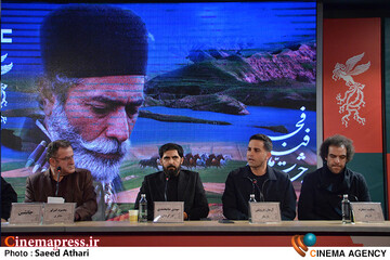 نشست خبری <a href='https://sayeb.ir/tag/%d9%81%db%8c%d9%84%d9%85-%d8%b3%db%8c%d9%86%d9%85%d8%a7%db%8c%db%8c-%d8%ac%d8%a7%d9%86%d8%b4%db%8c%d9%86'></div>فیلم سینمایی جانشین</a>