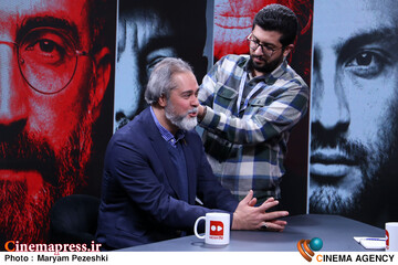 حاشیه روز هشتم <a href='https://sayeb.ir/tag/%d8%ac%d8%b4%d9%86%d9%88%d8%a7%d8%b1%d9%87-%d9%81%db%8c%d9%84%d9%85-%d9%81%d8%ac%d8%b1'></div>جشنواره فیلم فجر</a> 18 بهمن 1404 فریدزاده