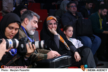 نشست خبری قایق سواری در تهران 18 بهمن 1404