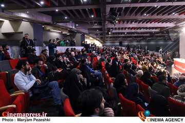 نشست خبری قایق سواری در تهران 18 بهمن 1404