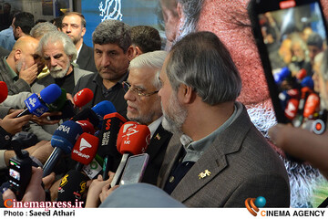 بازدید معاون اول رییس جمهور (دکتر عارف) از جشنواره فیلم فجر