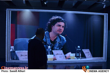 نشست خبری فیلم سینمایی جهان مبهم هاتف
