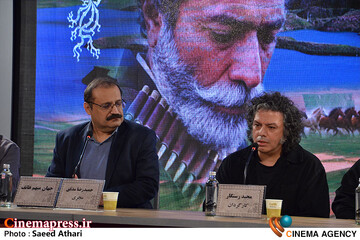 نشست خبری <a href='https://sayeb.ir/tag/%d9%81%db%8c%d9%84%d9%85-%d8%b3%db%8c%d9%86%d9%85%d8%a7%db%8c%db%8c-%d8%ac%d9%87%d8%a7%d9%86-%d9%85%d8%a8%d9%87%d9%85-%d9%87%d8%a7%d8%aa%d9%81'></div>فیلم سینمایی جهان مبهم هاتف</a>