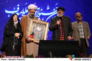 اختتامییه دومین جشنواره فیلم معروف 25 بهمن 1404