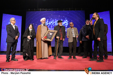 اختتامییه دومین جشنواره فیلم معروف 25 بهمن 1404