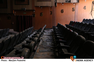 بازدید رئیس سازمان سینمایی از آسیب های جنگ تحمیلی سوم بر سینما شکوفه 16 اردیبهشت 1405