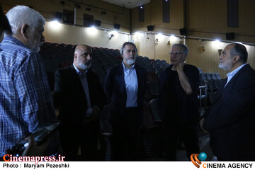 بازدید رئیس سازمان سینمایی از آسیب های جنگ تحمیلی سوم بر سینما شکوفه 16 اردیبهشت 1405