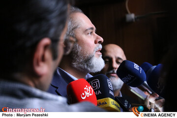 بازدید رئیس سازمان سینمایی از آسیب های جنگ تحمیلی سوم بر سینما شکوفه 16 اردیبهشت 1405