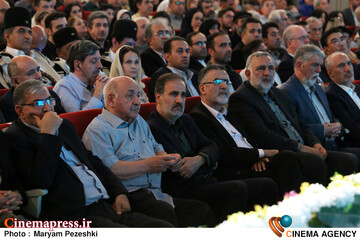 شاهنامه و هویت ایرانی 23 اردیبهشت 1405