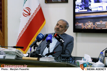 رونمایی کتاب در کانون پرورش فکری با حضور وزیر آموزش و پرورش 11 خرداد 1405