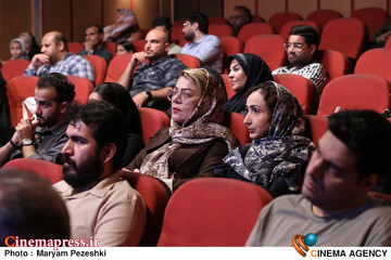 رونمایی نمایش نامه های اقتباسی آینه در آینه 19 خرداد 1405