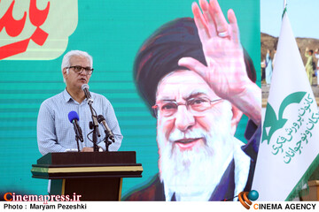 عصر شعر باید برخاست 8 تیر 1405