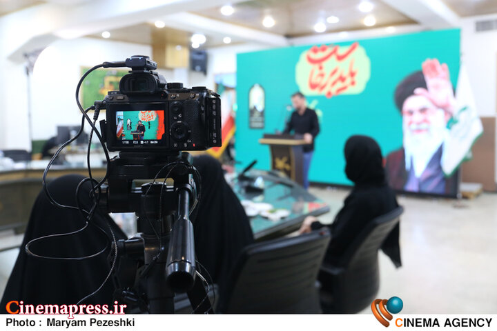 عکس/ محفل ادبی «باید برخاست»