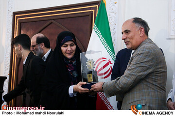 آیین بزرگداشت مقام فرهنگی هنری مرحوم استاد علی حاتمی