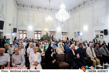 آیین بزرگداشت مقام فرهنگی هنری مرحوم استاد علی حاتمی