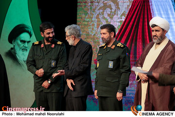 مراسم گرامیداشت قائد شهید امت و یادواره شهدای کارمند