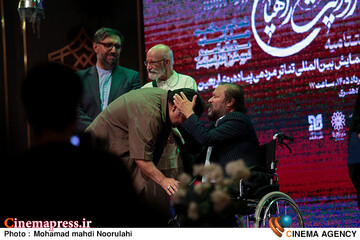 آئین اختتامیه دهمین همایش بین‌المللی تئاتر مردمی پیاده‌روی اربعین؛ «روایت راهیان» برگزار شد؛