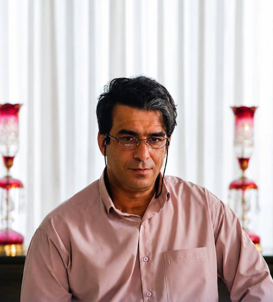 «ماه عسل» از گریم «یوسف تیموری» رونمایی کرد «ماه عسل» از گریم «یوسف تیموری» رونمایی کرد