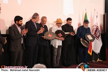 مراسم رونمایی از کتاب نشان فیلم