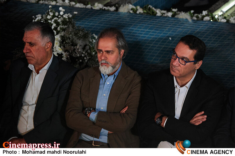 فیلمهای خوبی در آستانه «اکران» قرار گرفتهاند/ حضور «چهرههای سینمایی» کمک خواهند کرد «صنعت سینمایی» رونق بگیرد فیلمهای خوبی در آستانه «اکران» قرار گرفتهاند/ حضور «چهرههای سینمایی» کمک خواهند کرد «صنعت سینمایی» رونق بگیرد