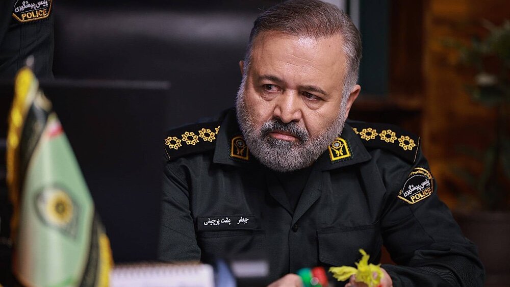 «سرنخ» از گریم «سیدعلی صالحی» رونمایی کرد «سرنخ» از گریم «سیدعلی صالحی» رونمایی کرد