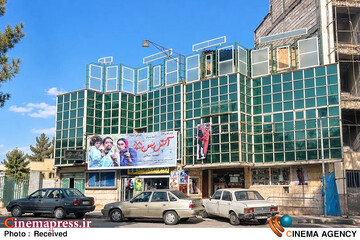 سینمای شهر سمنان واقع در میدان هفت تیر
