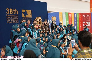 جشنواره فیلم کودک و نوجوان