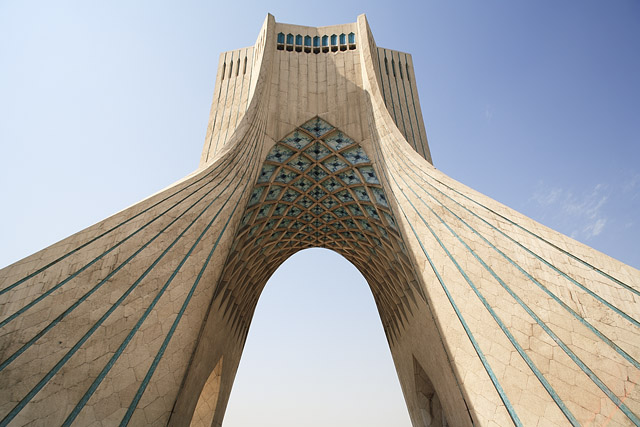 «برج آزادی» میزبان کارگاه آموزشی هنرهای تجسمی با عنوان «ایران من» می‌شود