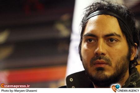 نیما شاهرخ شاهی در نشست فیلم تلفن آقای رئیس جمهور در سی امین جشنواره فیلم فجر