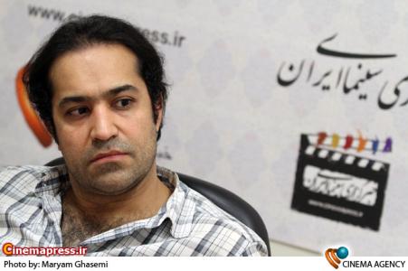 افشین هاشمی در نشست  فیلم سینمایی آزمایشگاه در خبرگزاری سینمای ایران